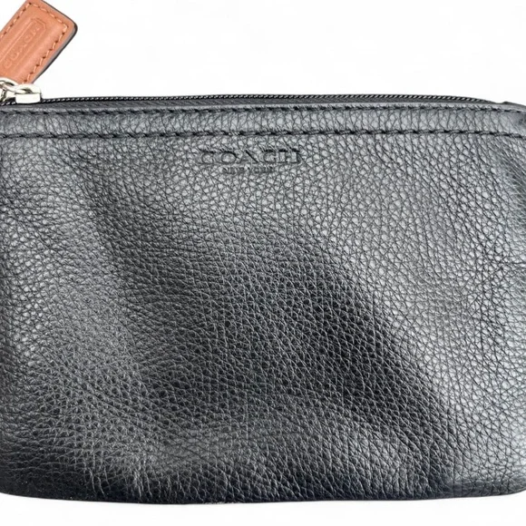 Coach Black Leather Wriset - Picture 2 of 5